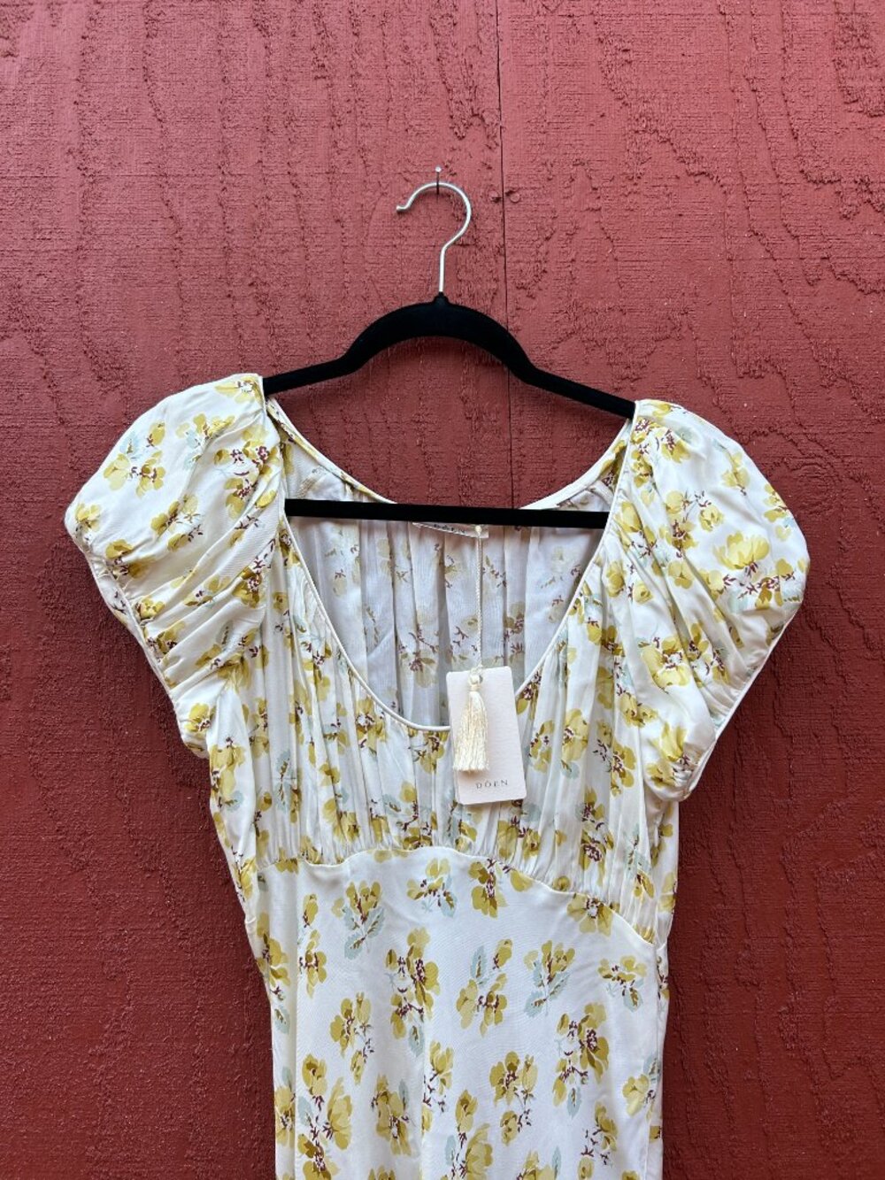 doen 1 Florencia dress -- Gold frolicking floral / M - Picture 3 of 4